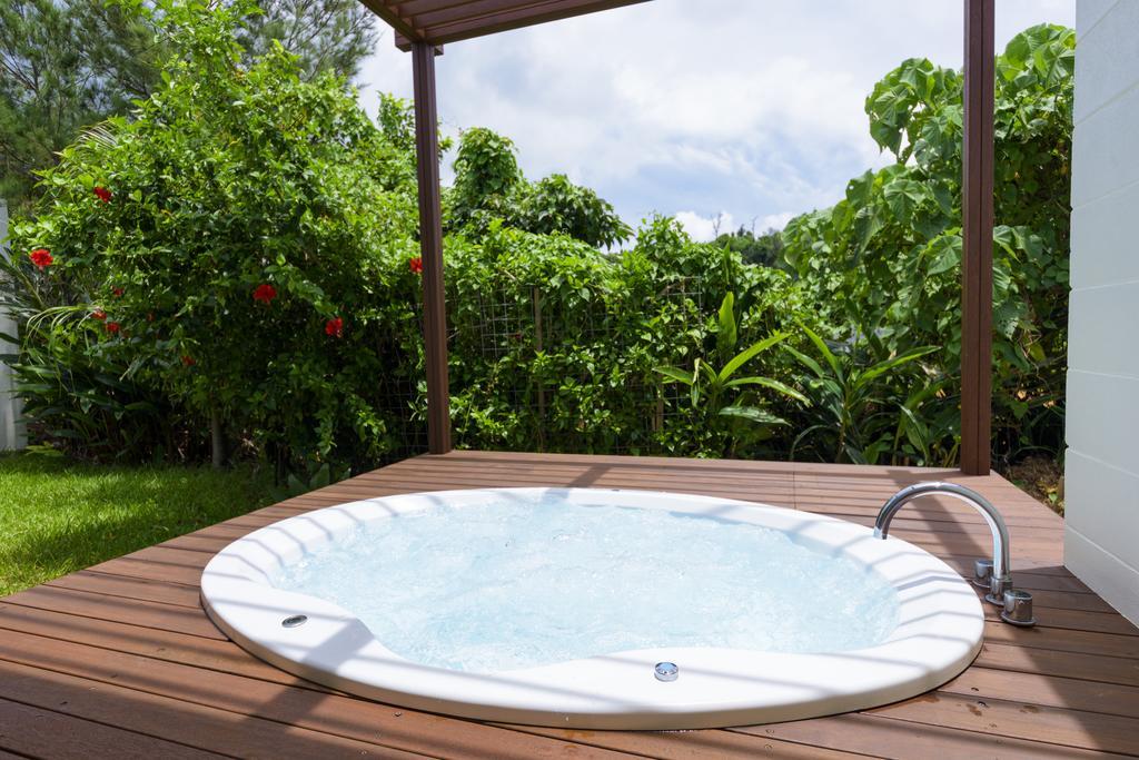 Keiki Beachhouse & Cafe Hotell Nakijin Eksteriør bilde